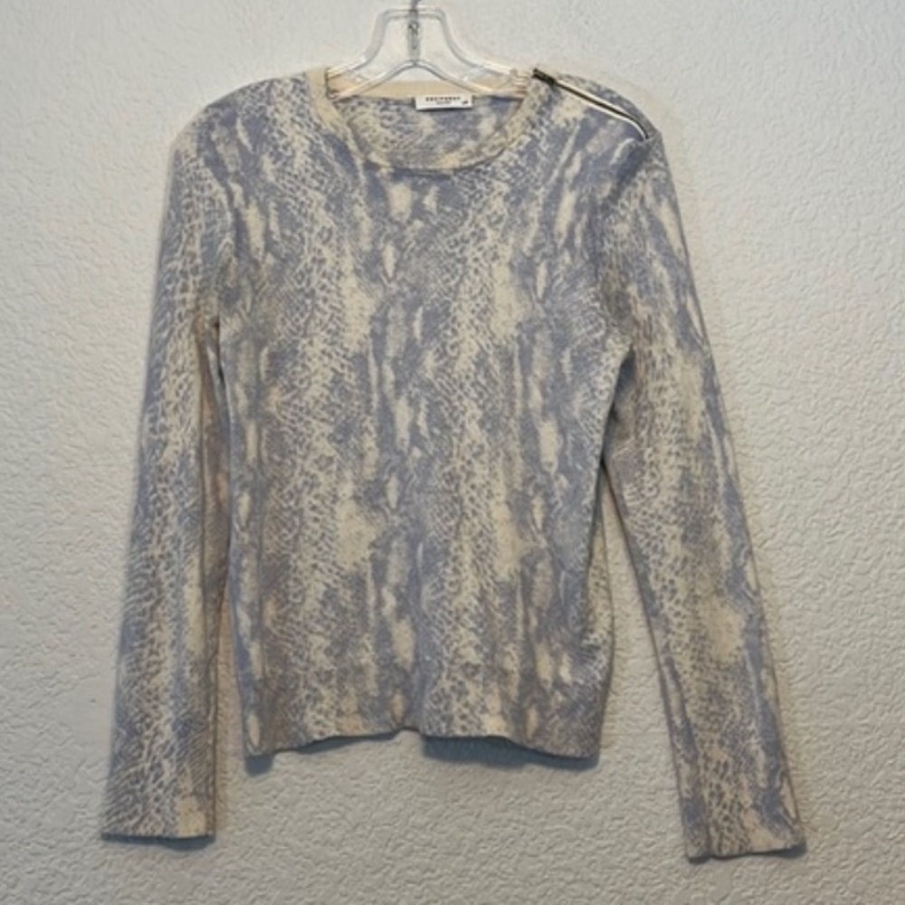 Equipment Femme Odine Snakeskin Print Cashmere Blend Sweater